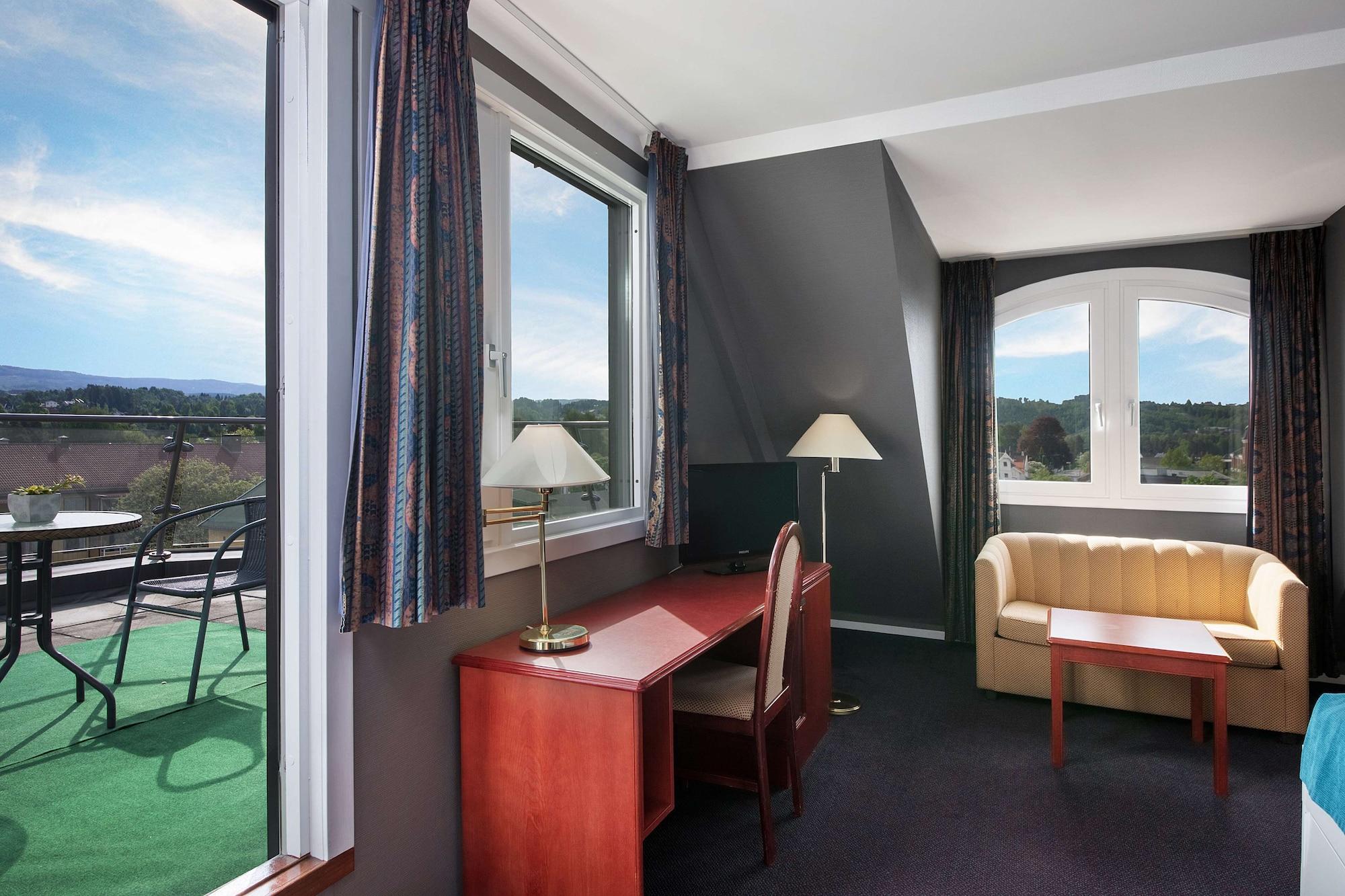 Hotel Scandic 3*